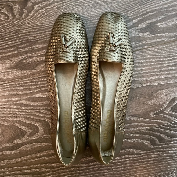 California Magdesians Loafers Golden Metallic Woven Shoes Tassles Leather - Picture 2 of 7